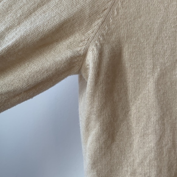 Kit&Ace Merino Wool Fitted Turtleneck Mock Neck Shirt Beige Cream XL - Picture 4 of 10